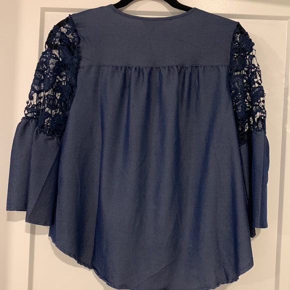 Blouse by UNIQUE SPECTRUM - Picture 4 of 4